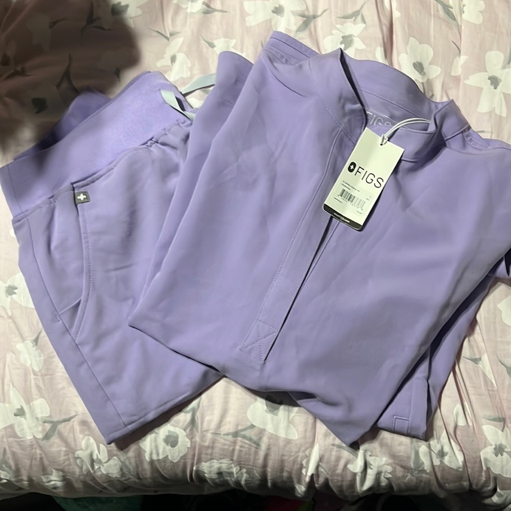 Figs scrub set lavender